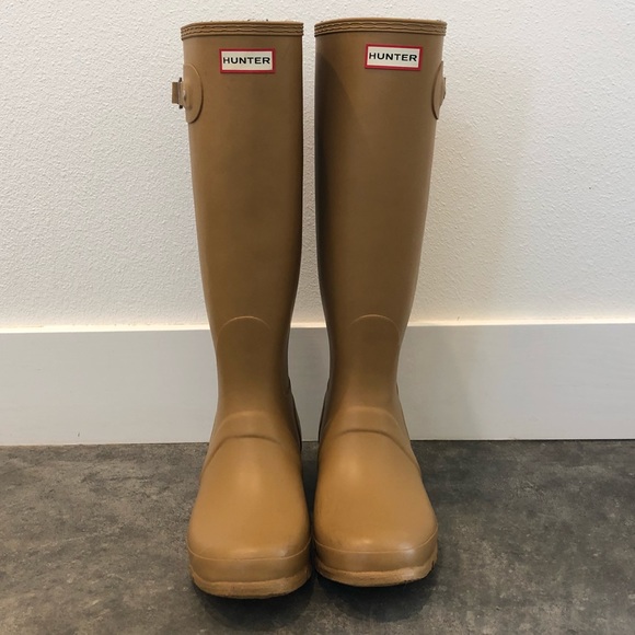 hunter tan boots